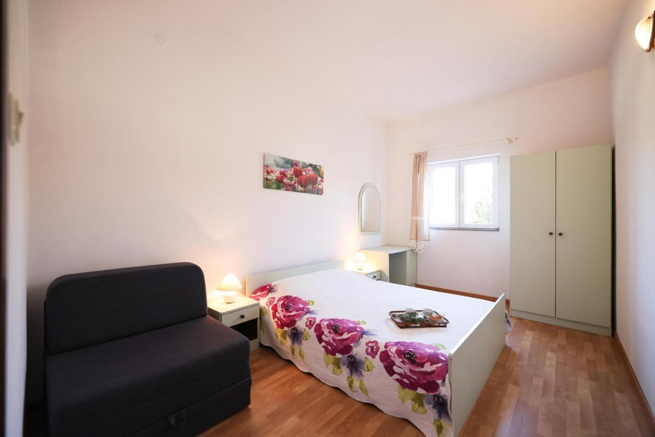 Apartments Marta Verunić Buitenkant foto